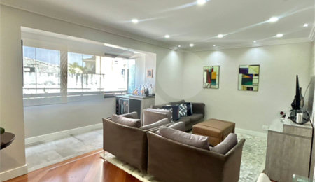 Apartamento à venda com 3 quartos, sendo 1 suíte,  em Jardim São Paulo(zona Norte), São Paulo, SP