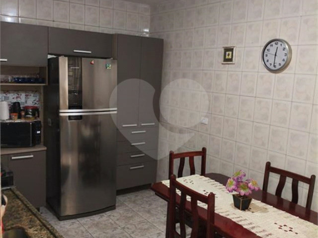 Sobrado à venda com 4 quartos, sendo 2 suítes,  em Tremembé, São Paulo, SP