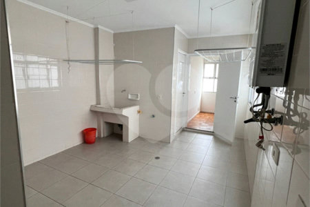 Apartamento à venda com 3 quartos, sendo 1 suíte, em Perdizes, São Paulo, SP