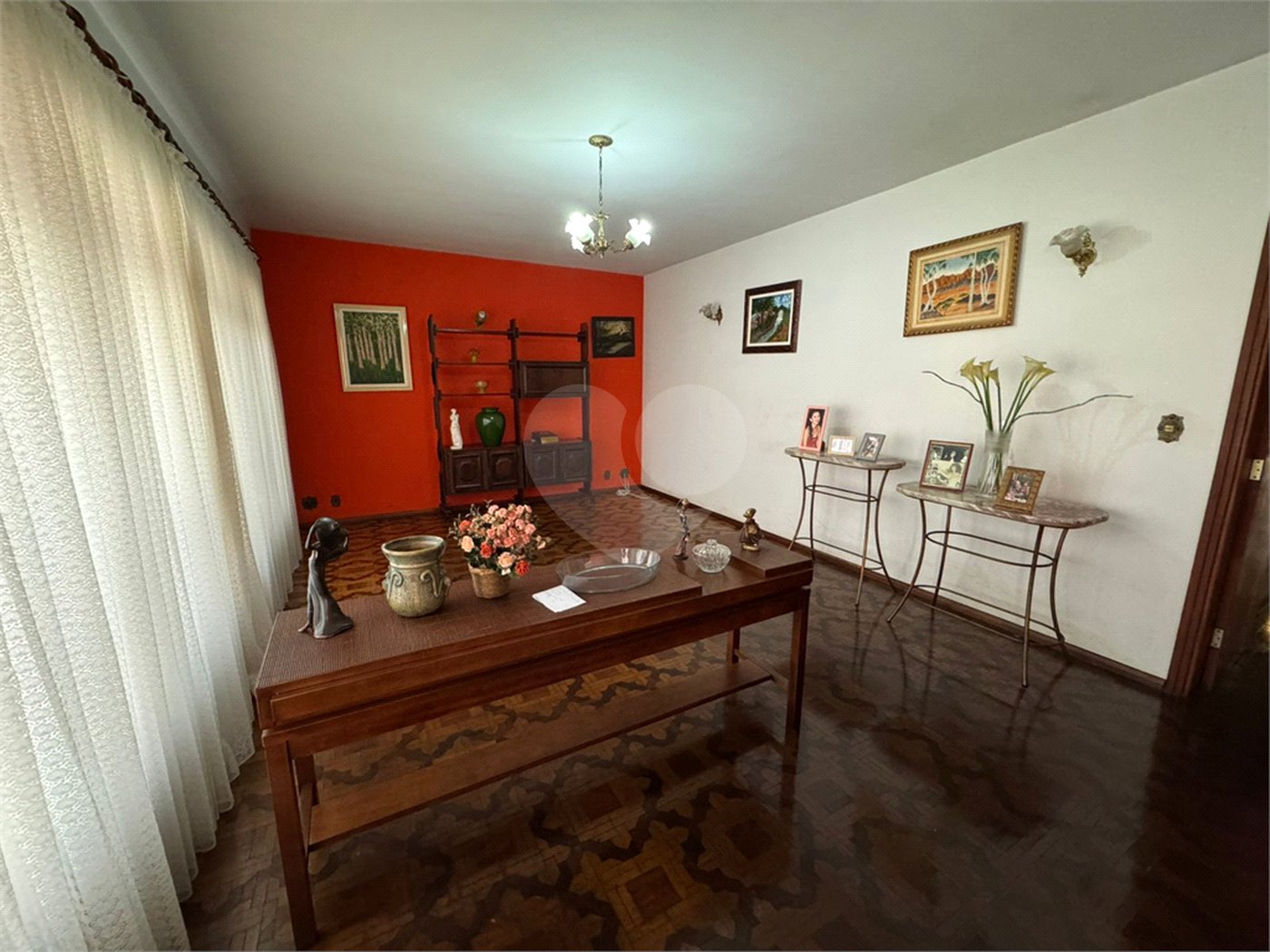 Casa à venda com 3 quartos, sendo 1 suíte, no Centro, Itapetininga, SP