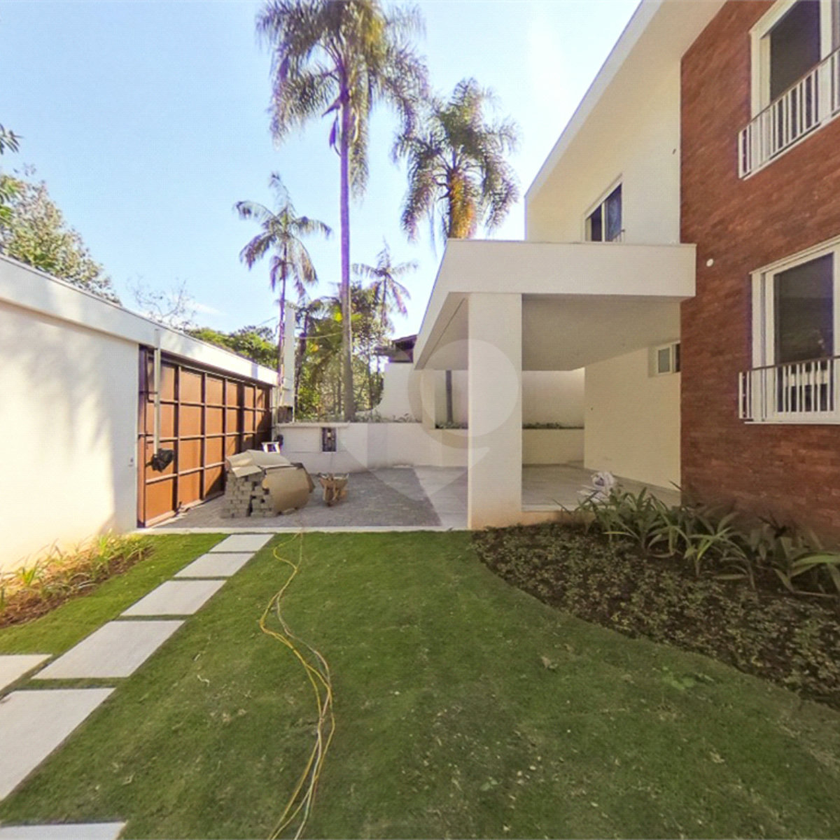 Casa à venda com 4 quartos, sendo 3 suítes,  em Jardim Marajoara, São Paulo, SP