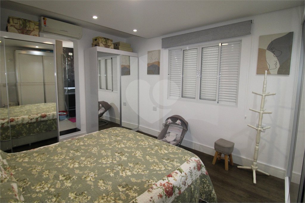 Sobrado à venda com 2 quartos, sendo 1 suíte, em Vila Dom Pedro II, São Paulo, SP