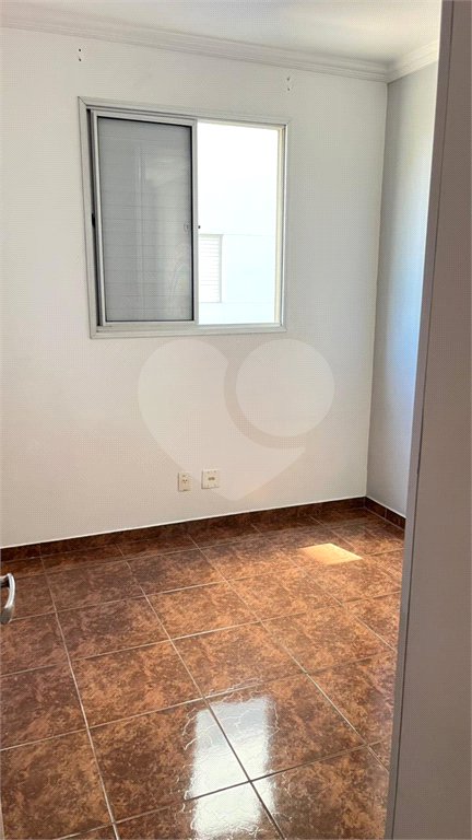 Apartamento à venda com 3 quartos em Cidade Líder, São Paulo, SP