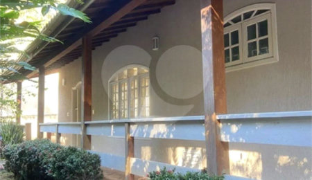 Casa à venda ou para alugar com 4 quartos, sendo 2 suítes,  em Vila Renascença, Mairiporã, SP