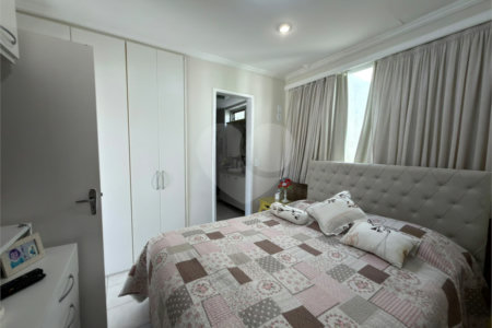 Cobertura à venda com 3 quartos, sendo 1 suíte, em Passagem, Cabo Frio, RJ