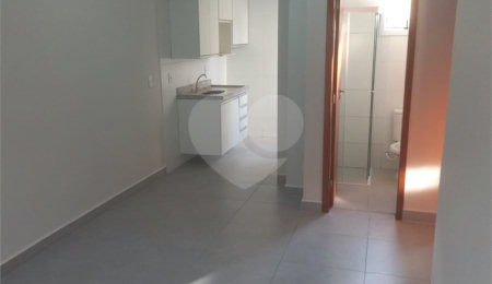 Casa em condomínio para alugar com 2 quartos em Vila Germinal, São Paulo, SP