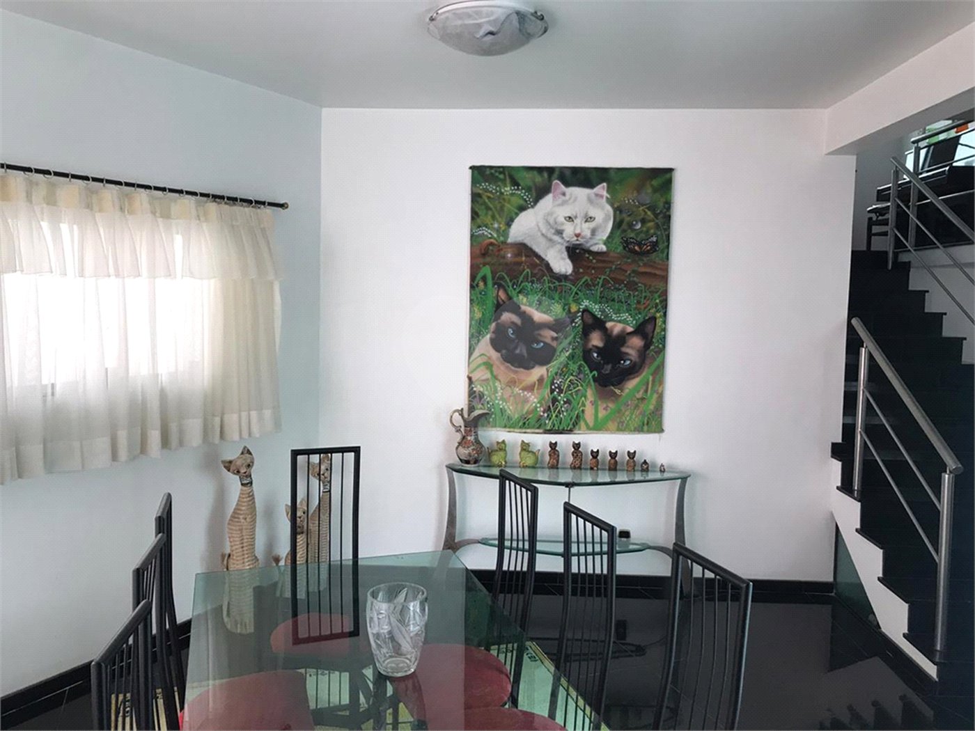 Casa à venda com 2 quartos, sendo 3 suítes, em Vila Oliveira, Mogi das Cruzes, SP