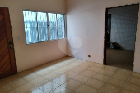 Casa à venda com 2 quartos em Vila Ipojuca, São Paulo, SP