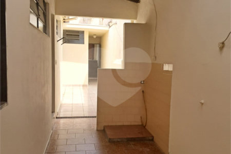 Casa à venda com 2 quartos em Vila Santana II, Jundiaí, SP