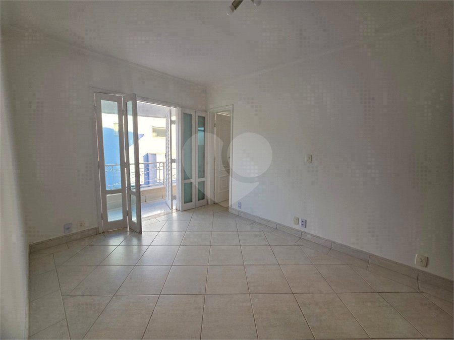 Casa à venda ou para alugar com 3 suítes no condomínio Villagio Capriccio, Louveira - SP