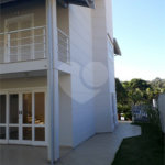 Sobrado à venda com 3 quartos, sendo 1 suíte,  em Condomínio Residencial Terras do Caribe, Valinhos, SP