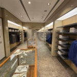 Prédio Comercial com 300m² , 3 pavimentos , refeitório , 2 banheiros , à venda no Brás.