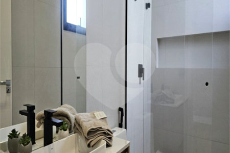 Casa à venda com 3 suítes no condomínio Residencial Dona Maria Candida, Indaiatuba - SP