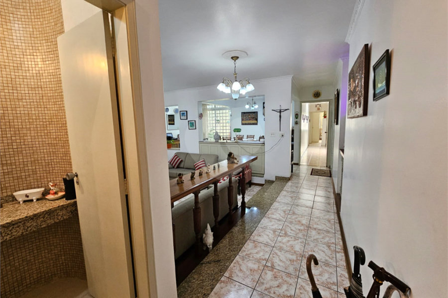Casa Térrea à venda com 4 quartos, sendo 1 suíte, em Parque Edu Chaves, São Paulo, SP