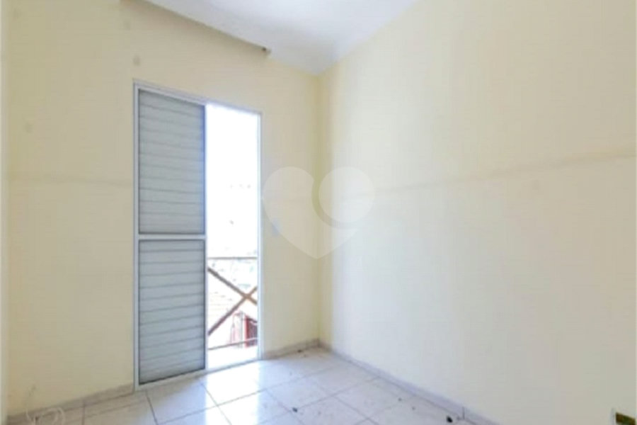 Casa para alugar com 2 quartos, sendo 1 suíte,  no condomínio Nova Carioba, São Paulo - SP