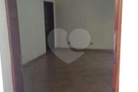 Sobrado à venda com 4 quartos, sendo 3 suítes, em Santana, São Paulo, SP