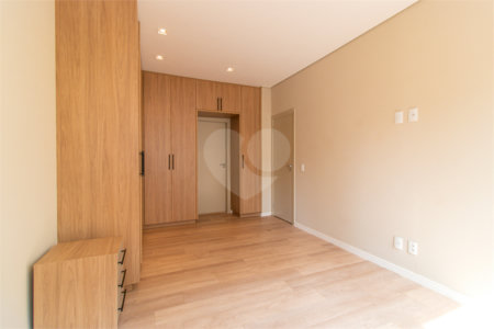 Apartamento à venda com 3 quartos, sendo 2 suítes, em Bela Vista, São Paulo, SP