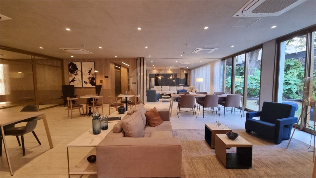 Apartamento à venda com 1 quarto em Vila Nova Conceição, São Paulo, SP