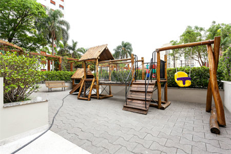 Apartamento à venda com 4 quartos, sendo 1 suíte, em Jardim Marajoara, São Paulo, SP