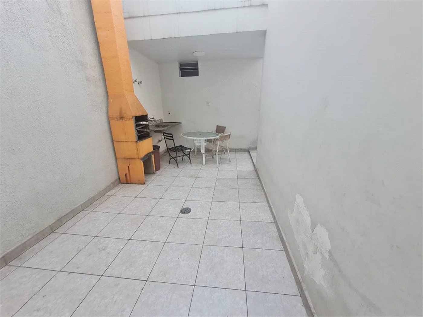 Casa à venda com 3 quartos, sendo 1 suíte, em Pinheiros, São Paulo, SP