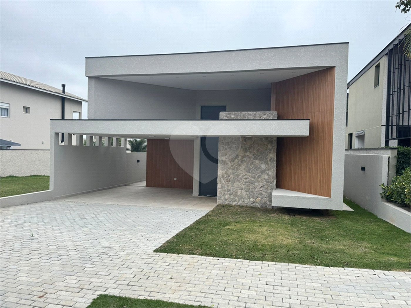 Casa à venda com 3 suítes no condomínio Portal de Bragança, Bragança Paulista - SP