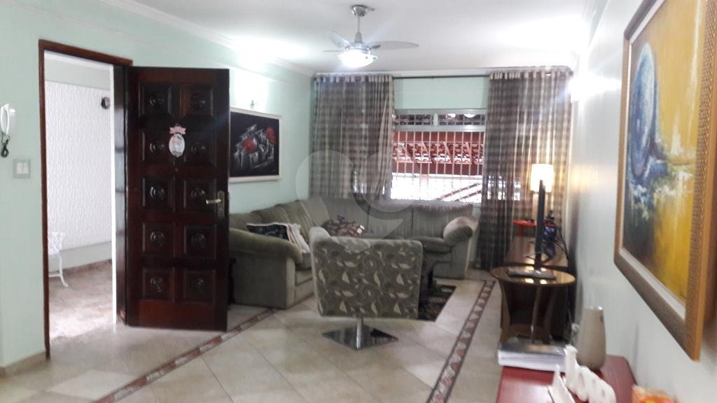 Sobrado à venda com 3 quartos, sendo 1 suíte, em Vila Harmonia, Guarulhos, SP