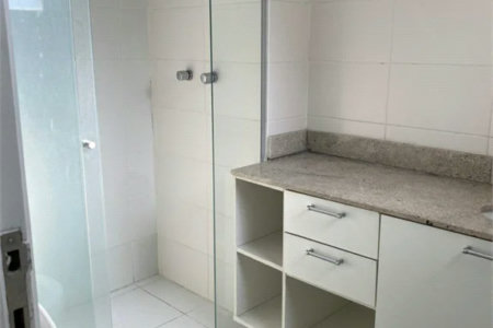 Apartamento à venda com 4 quartos, sendo 2 suítes,  em Paraíso do Morumbi, São Paulo, SP