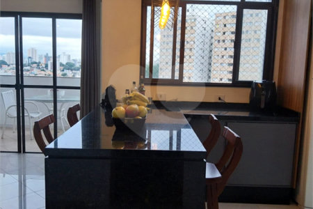 Apartamento à venda com 4 quartos, sendo 1 suíte,  em Vila Ipojuca, São Paulo, SP