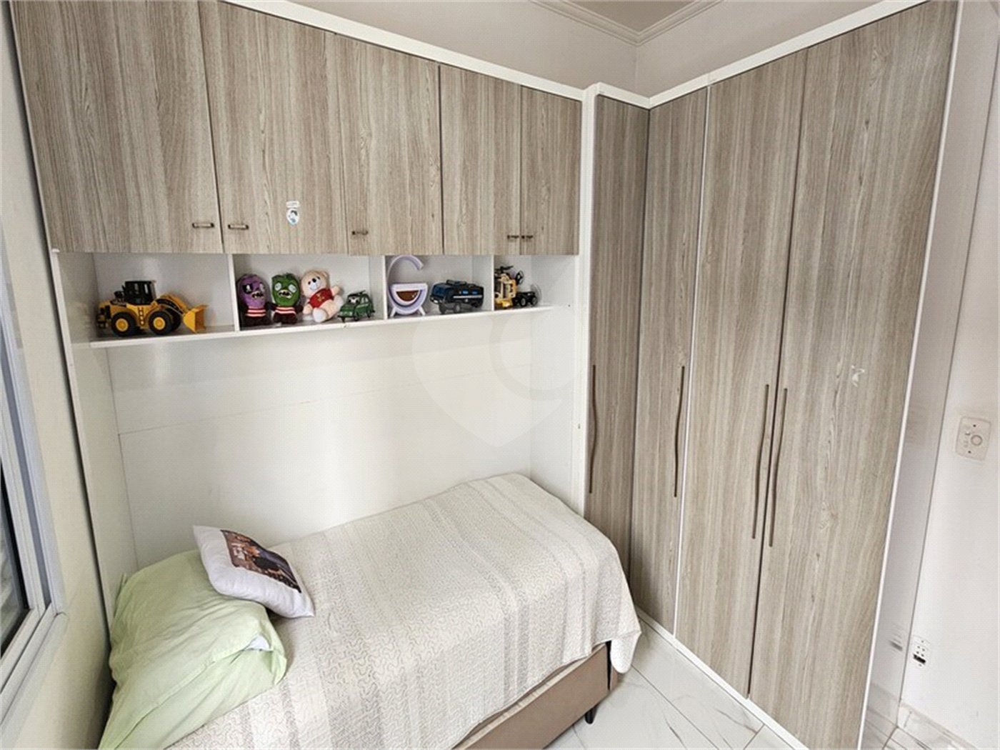 Casa à venda com 3 quartos, sendo 1 suíte, em Jardim Regente, Indaiatuba, SP