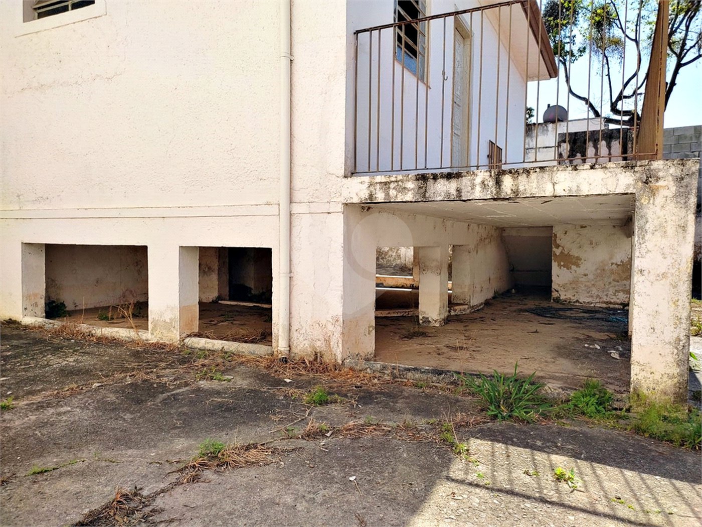 Casa Térrea à venda com 3 quartos em Horto, São Paulo, SP