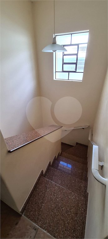 Casa à venda com 3 quartos, sendo 1 suíte,  em Vila Oliveira, Mogi das Cruzes, SP
