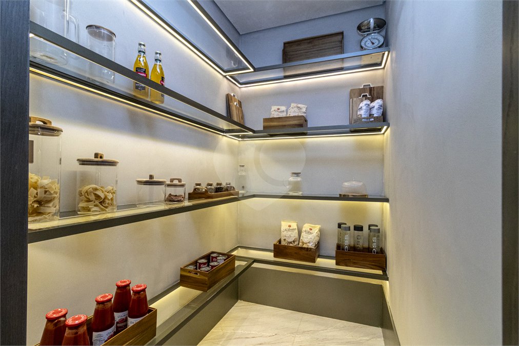 Apartamento à venda com 4 suítes em Jardim Guedala, São Paulo, SP