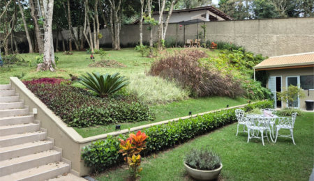 Casa à venda com 3 suítes no condomínio Alpes da Cantareira, Mairiporã - SP
