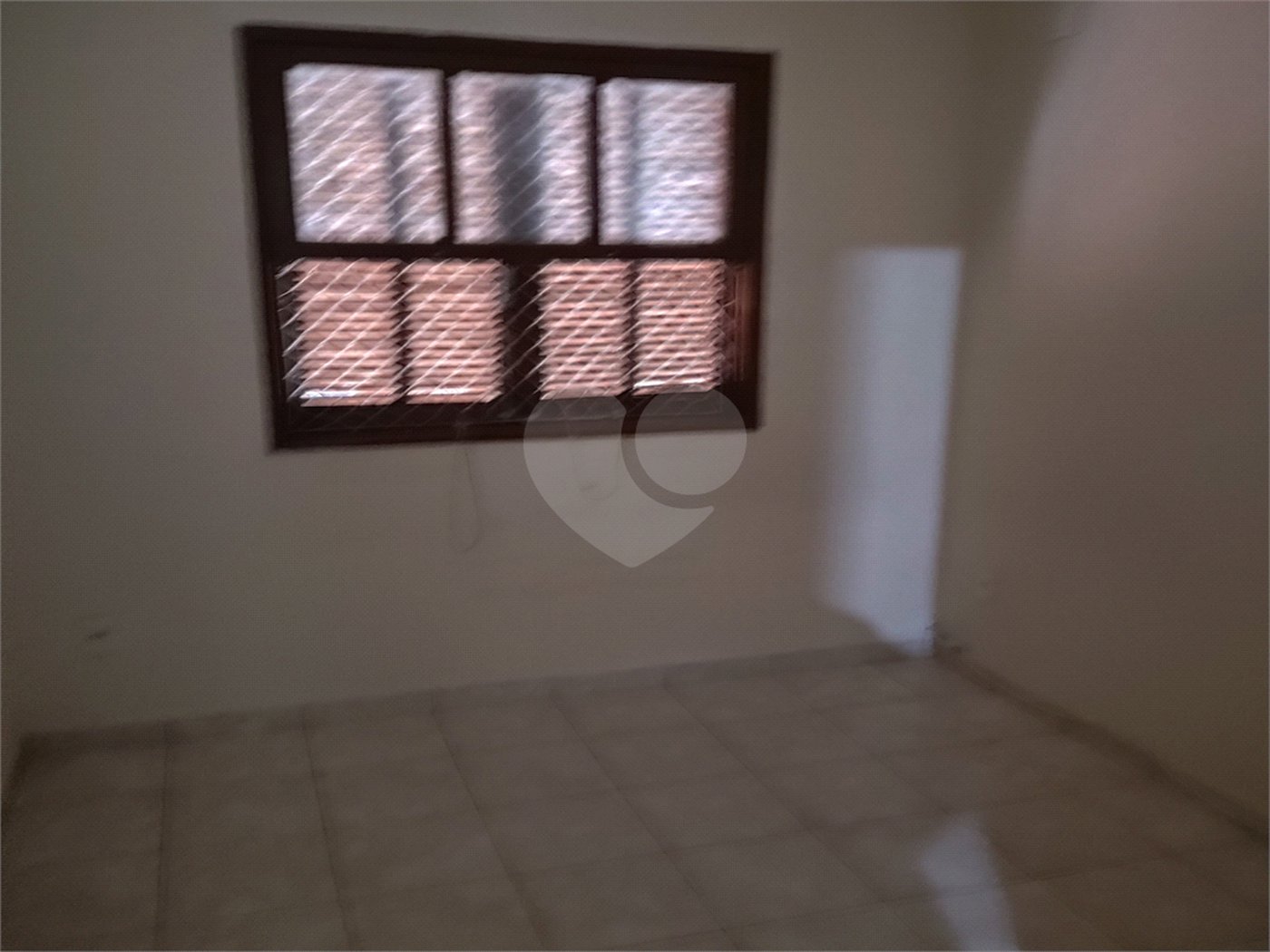 Sobrado para alugar com 3 quartos, sendo 1 suíte, em Jardim Valença, Indaiatuba, SP