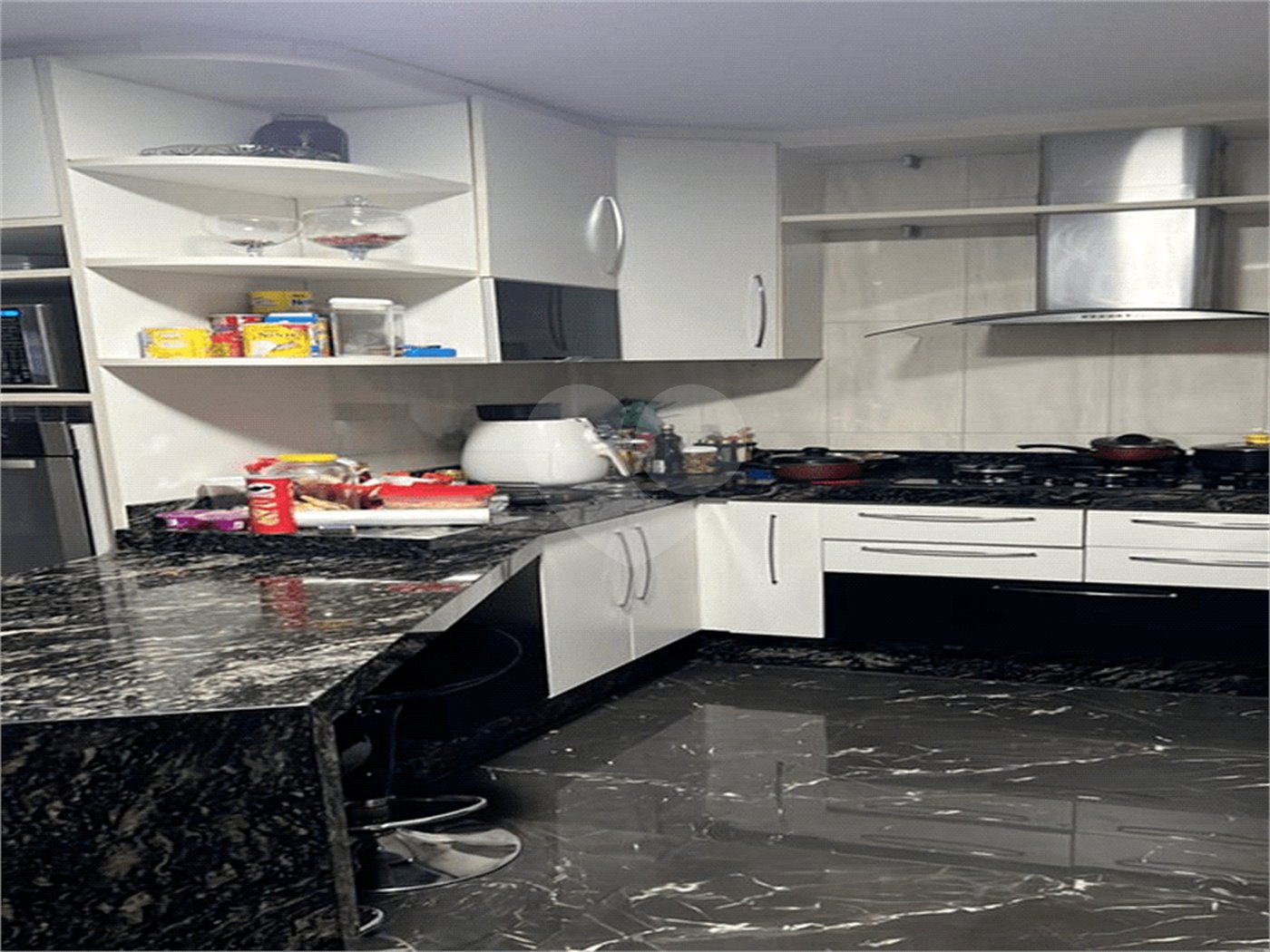 Casa Térrea à venda com 3 quartos, sendo 2 suítes, em Vila Gustavo, São Paulo, SP