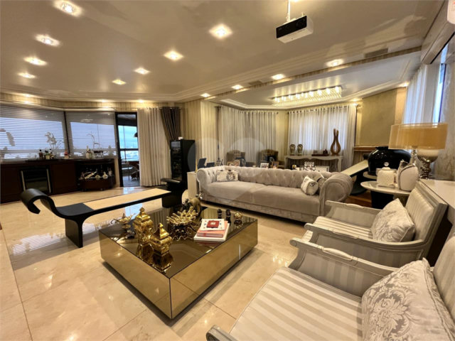 Apartamento à venda com 4 suítes em Santana, São Paulo, SP