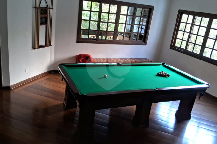 Casa à venda com 3 quartos, sendo 1 suíte,  no condomínio Alpes da Cantareira, Mairiporã - SP