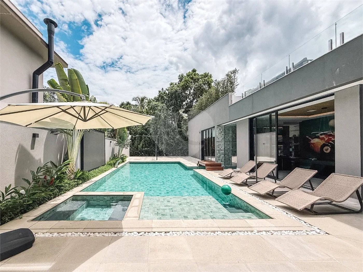 Casa à venda com 5 suítes em Riviera de São Lourenço, Bertioga, SP