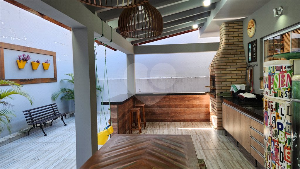 Casa à venda com 3 suítes no condomínio Itatiba Country, Itatiba - SP
