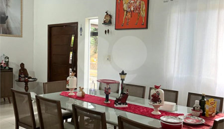 Casa à venda com 3 quartos, sendo 1 suíte, em Jardim Guaçu, São Roque, SP