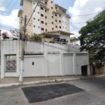 Casa à venda com 5 quartos, sendo 3 suítes, em Vila Paulicéia, São Paulo, SP