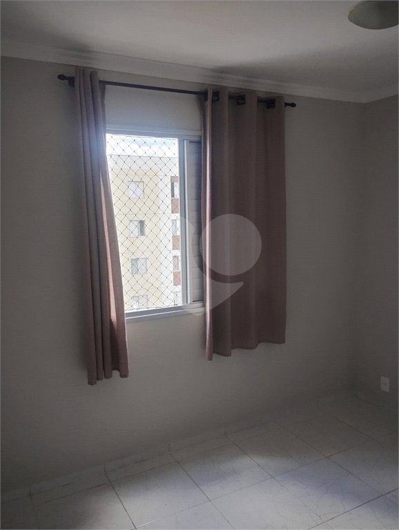 JARAGUÁ – FIT JARAGUÁ. Apartamento lindinho, em condomínio praticamente novo, super organizado e agradável, em local tranquilo com vista livre.