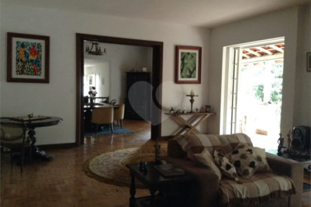 Casa Térrea à venda com 4 suítes em Tucuruvi, São Paulo, SP