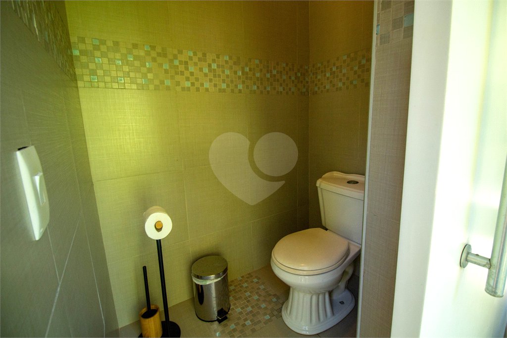 Casa à venda com 4 suítes no condomínio Sítio Primavera, São Roque - SP
