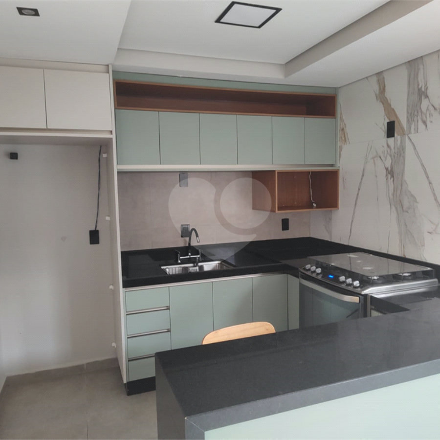 Casa à venda com 2 suítes no condomínio Vue 26, Atibaia - SP