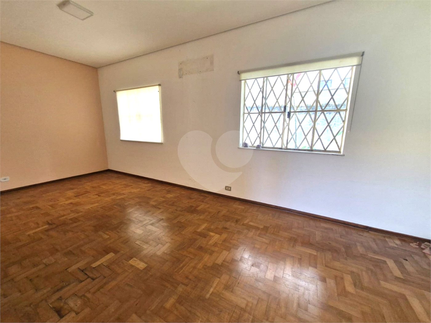 Casa Térrea à venda com 5 quartos em Jardim Petrópolis, São Paulo, SP
