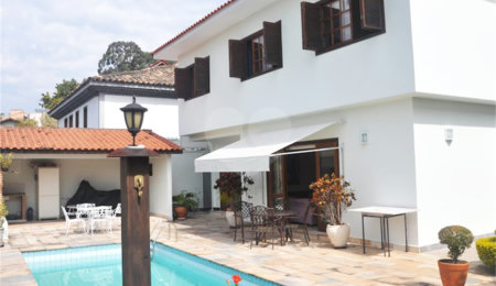 Sobrado à venda com 4 quartos, sendo 2 suítes,  em Alto da Boa Vista, São Paulo, SP