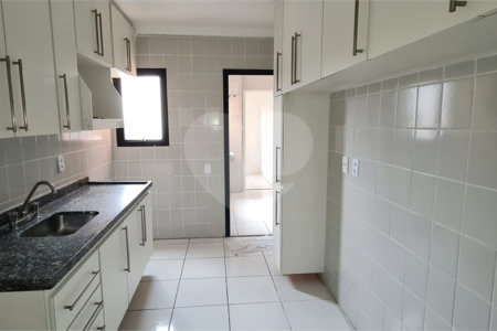 Apartamento para alugar com 3 quartos, sendo 1 suíte, em Chácara Santo Antônio, São Paulo, SP