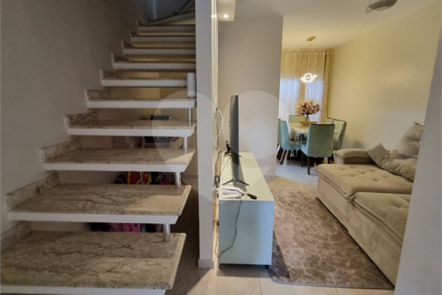 Casa à venda com 2 suítes no condomínio Reserva Jatobá, São Paulo - SP