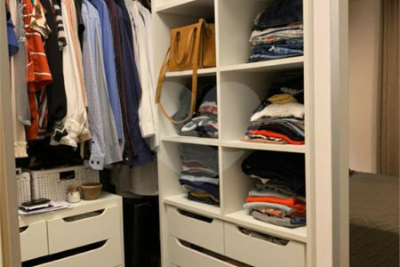 Apartamento à venda com 3 suítes em Vila Oliveira, Mogi das Cruzes, SP